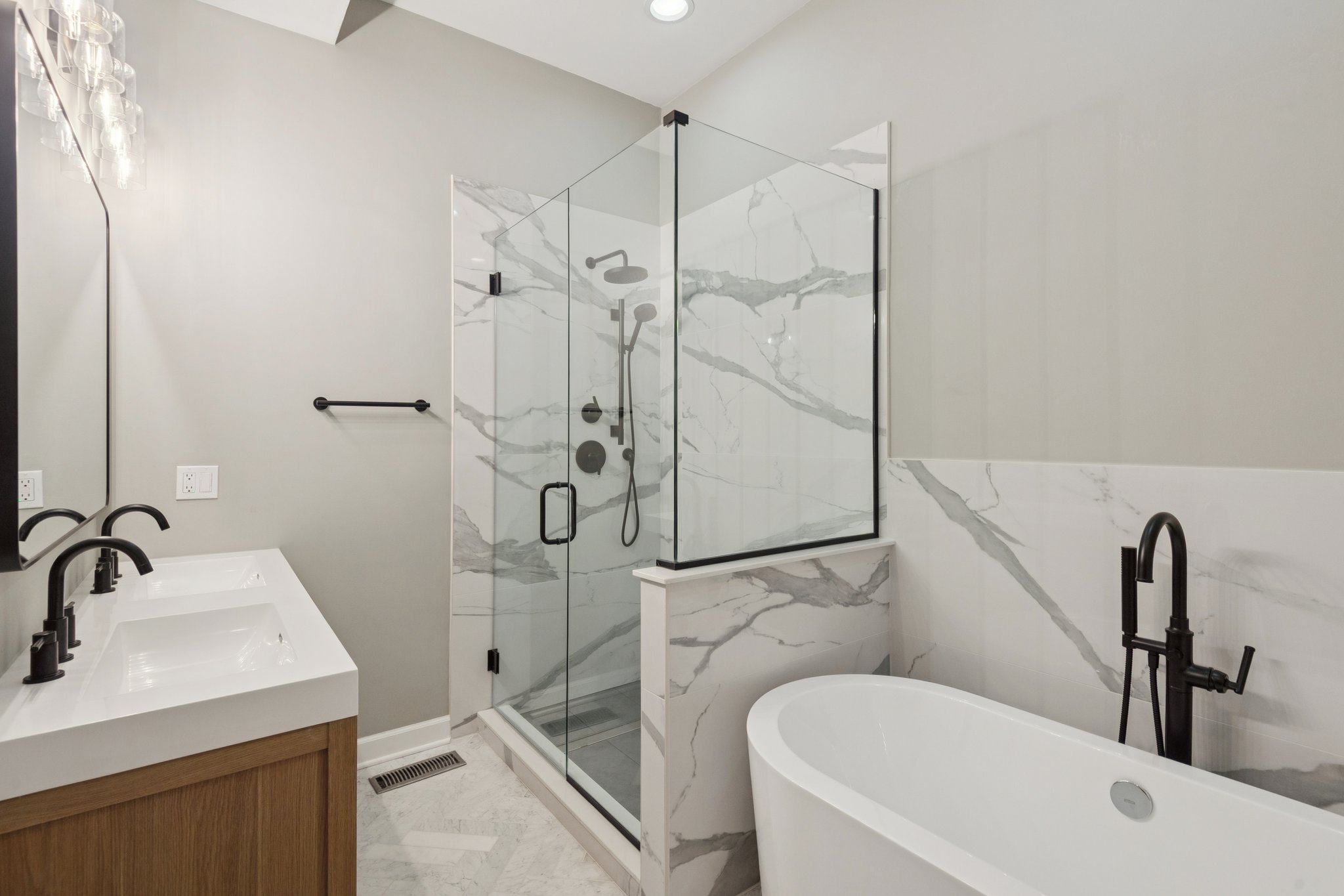 937 N Willard Ct_007.jpg