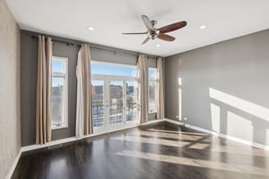 937 N Willard Ct_006.jpg