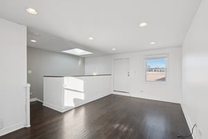 937 N Willard Ct_011.jpg