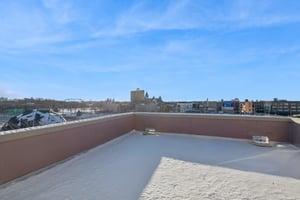 937 N Willard Ct_013.jpg