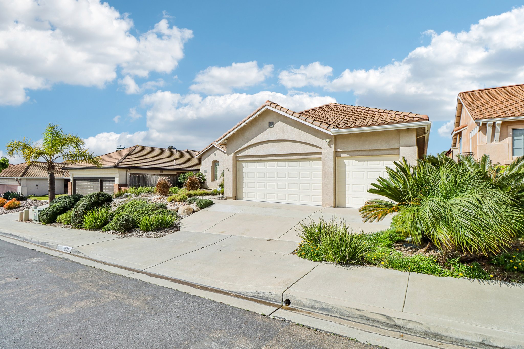 Paseo La Cresta-S1802-002.jpg