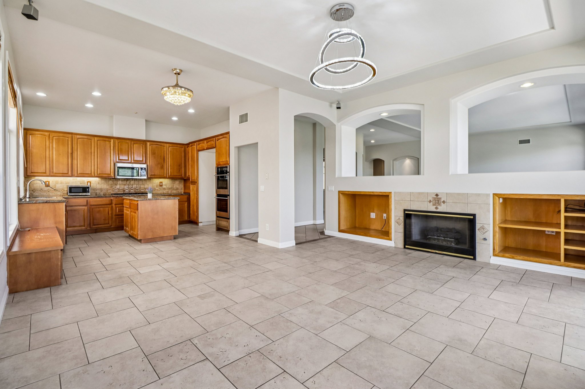 Paseo La Cresta-S1802-007.jpg