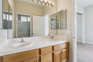 Paseo La Cresta-S1802-030.jpg