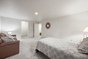  Photo 49