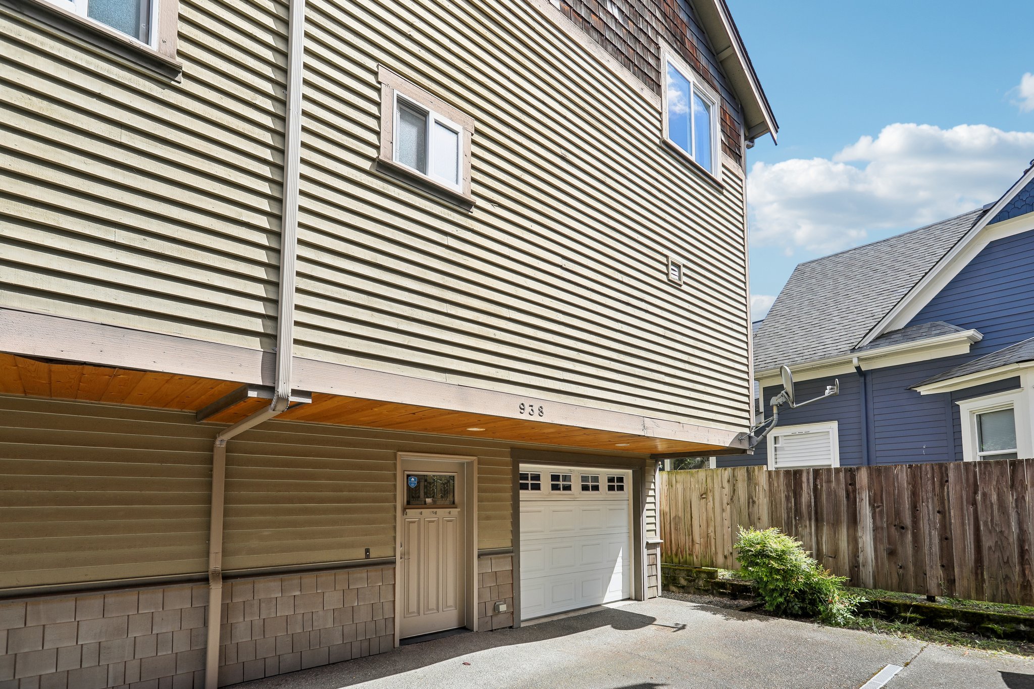 NW 51st St-S1006-004.jpg