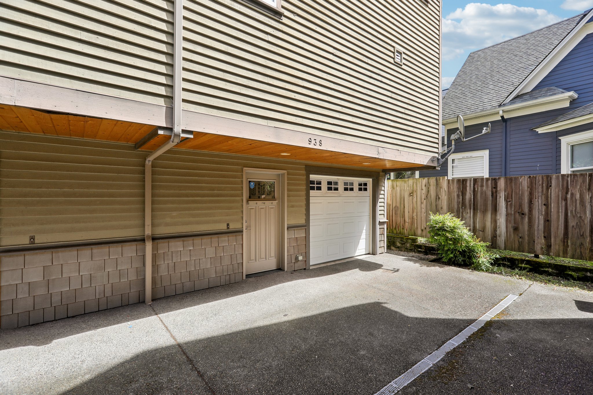 NW 51st St-S1006-005.jpg