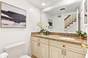 039_F8_938 Springfield Dr