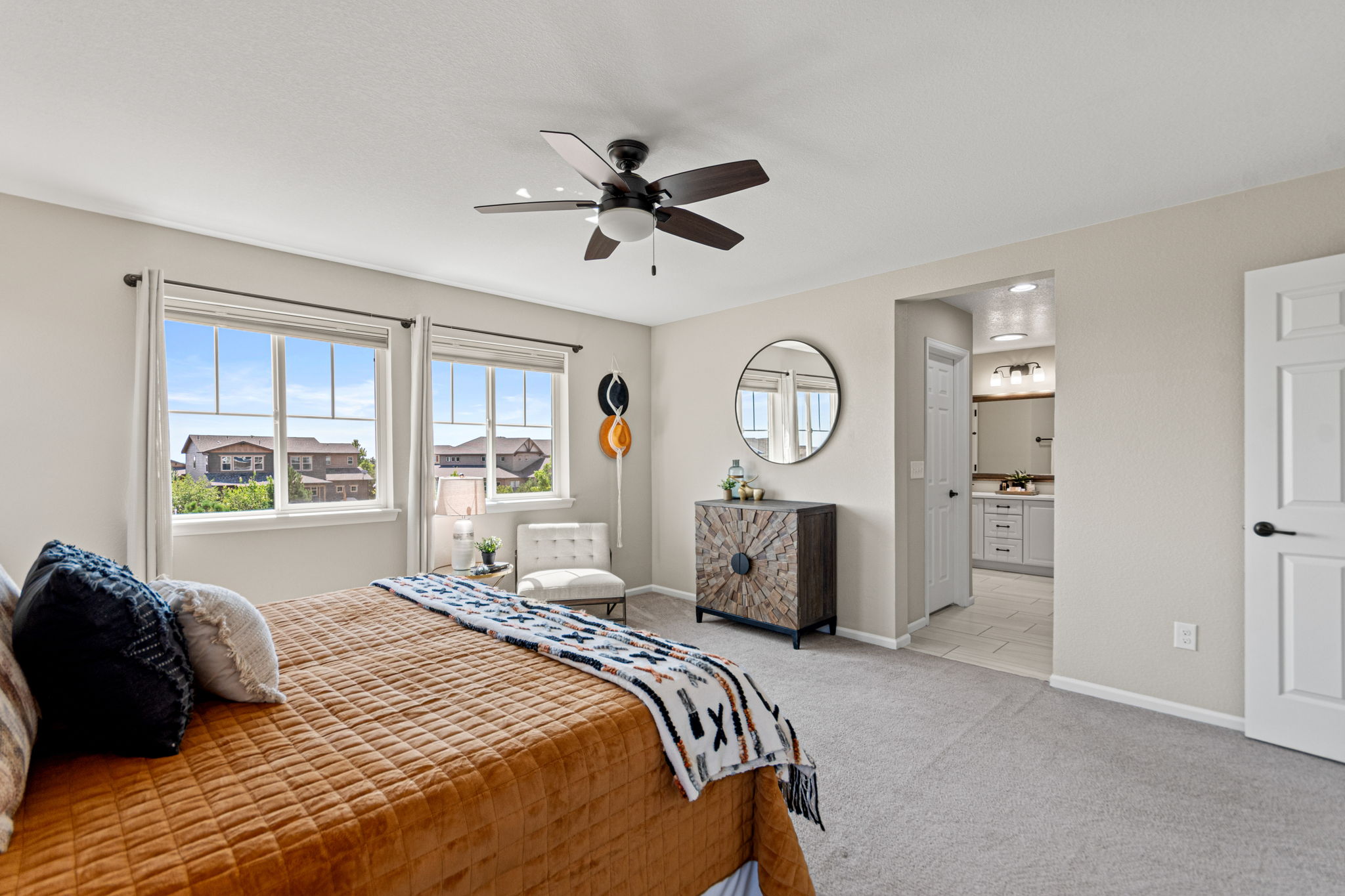  Photo 38