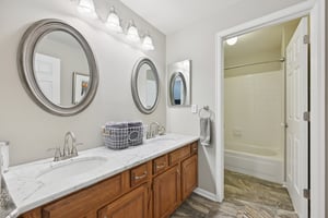 Prairie View Dr-S2506-043.jpg