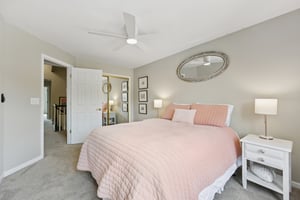Prairie View Dr-S2506-048.jpg