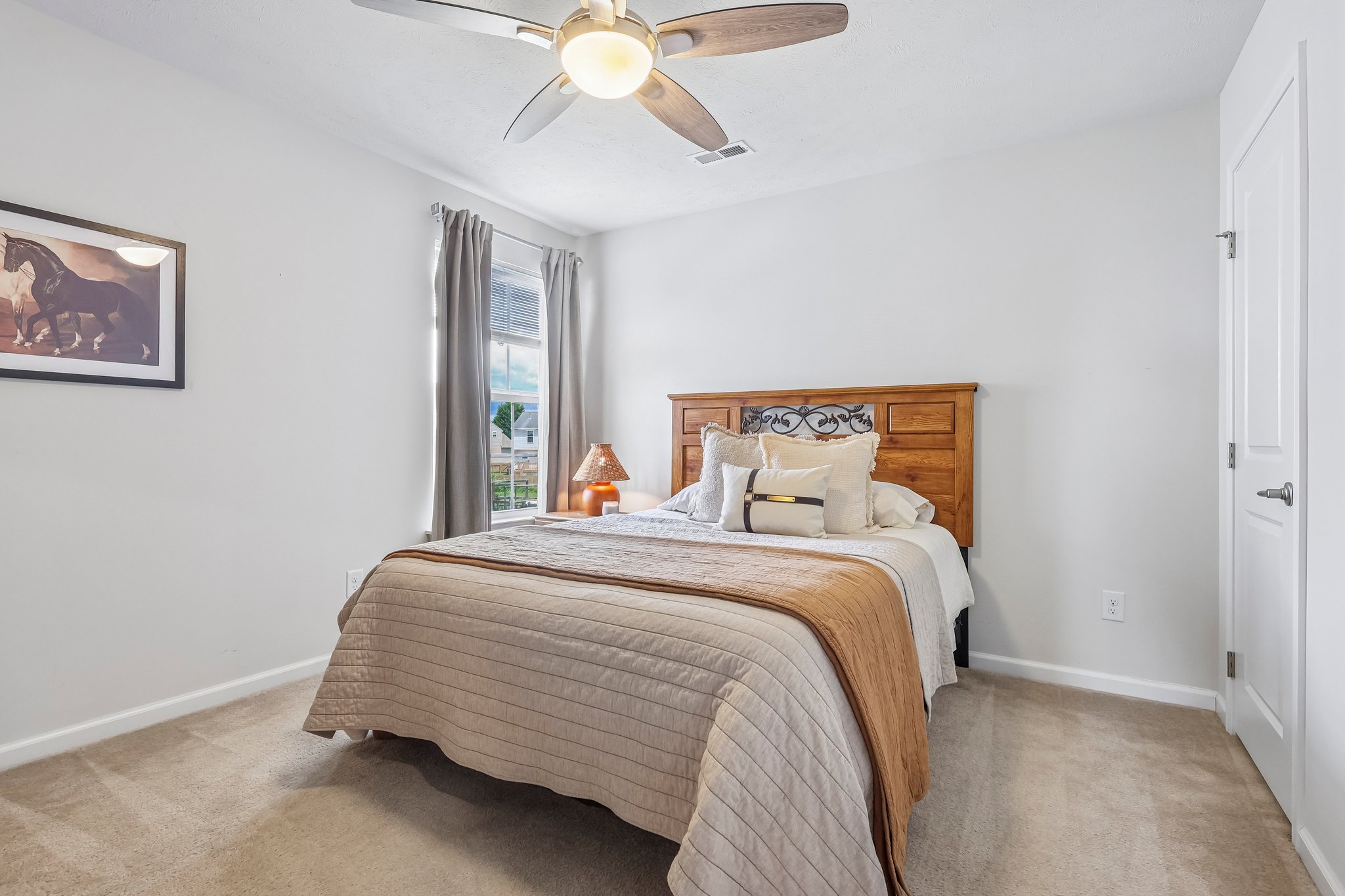 Winfield Ln-S2307-025.jpg