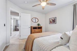 Winfield Ln-S2307-026.jpg