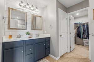 Winfield Ln-S2307-034.jpg