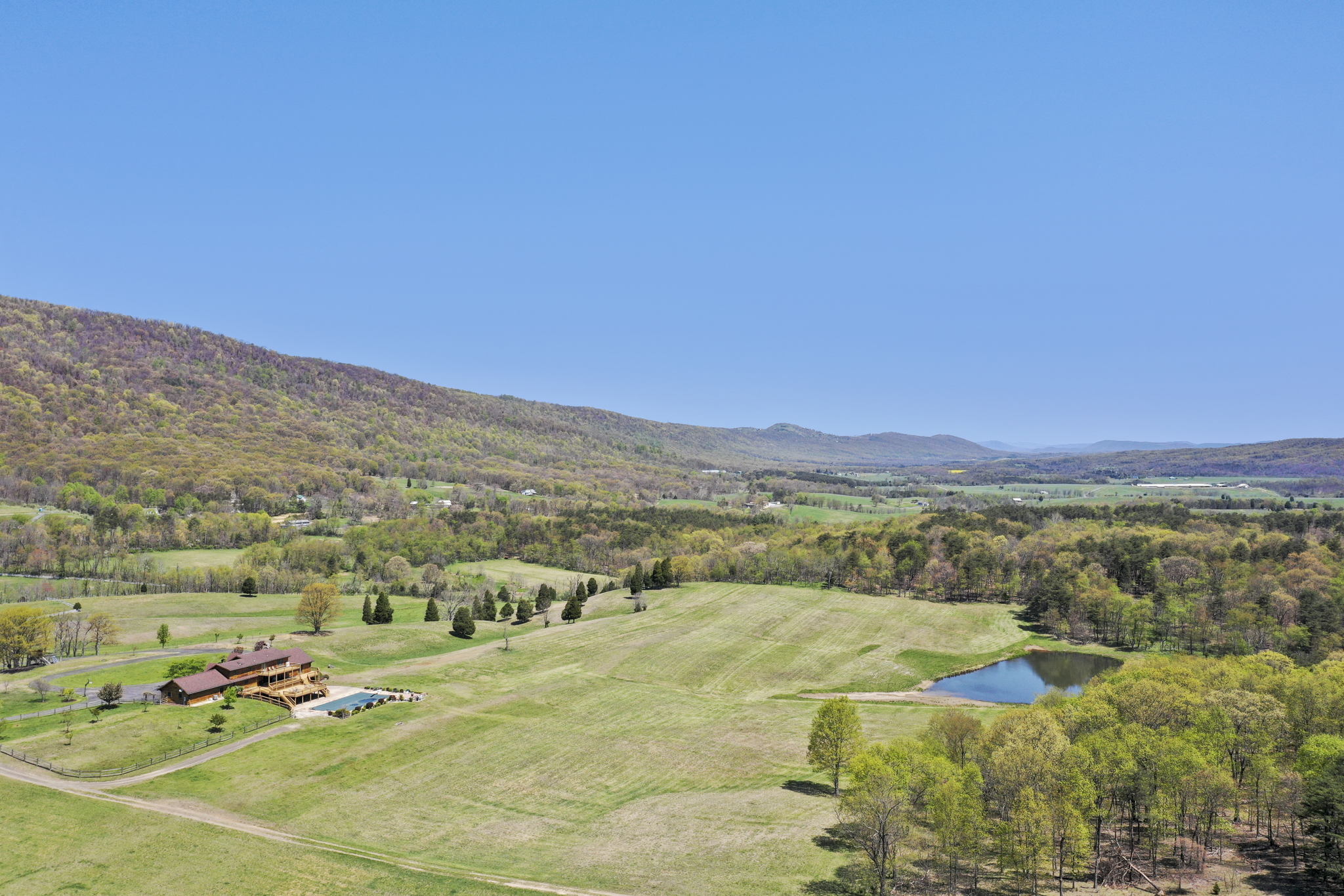 9389 Knobley Rd, Keyser, WV 26726, USA Photo 135