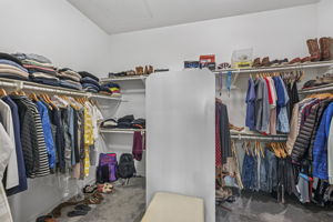  Photo 38