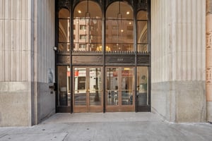 S Broadway-S1209-004.jpg