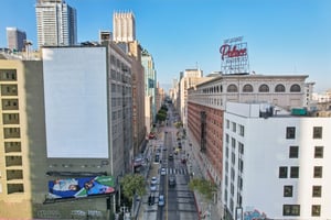 S Broadway-S1509-010.jpg