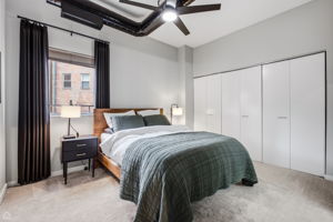 939 W Huron St 201_012