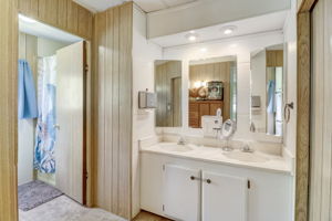 Harritt Rd-017