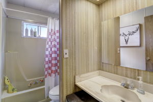 Harritt Rd-014