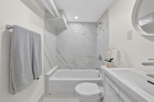  Photo 37
