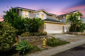 Styron Photo 94-1059 Pouhana Way-6514 day to dusk.jpeg