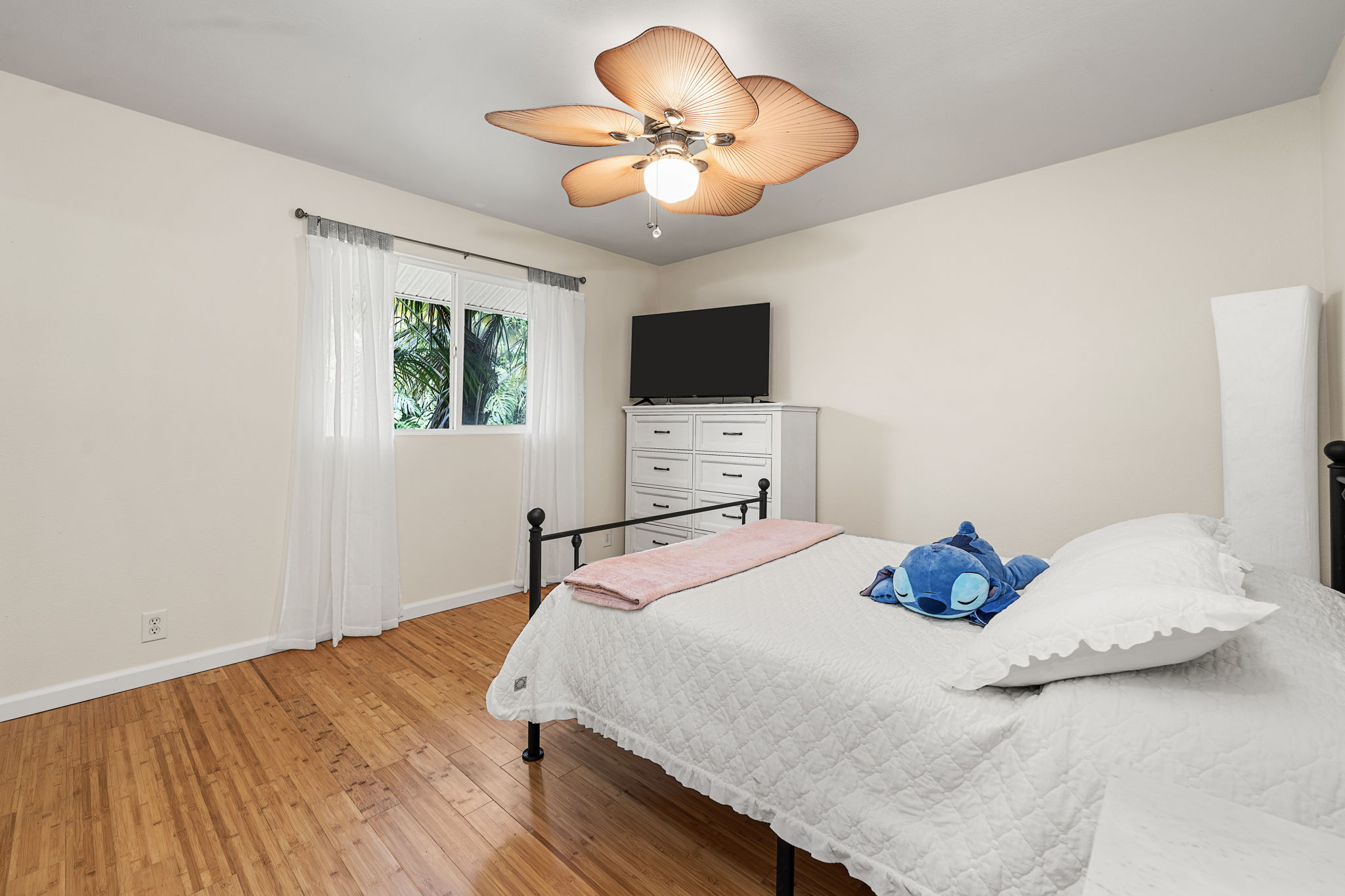 K Bedroom 2a