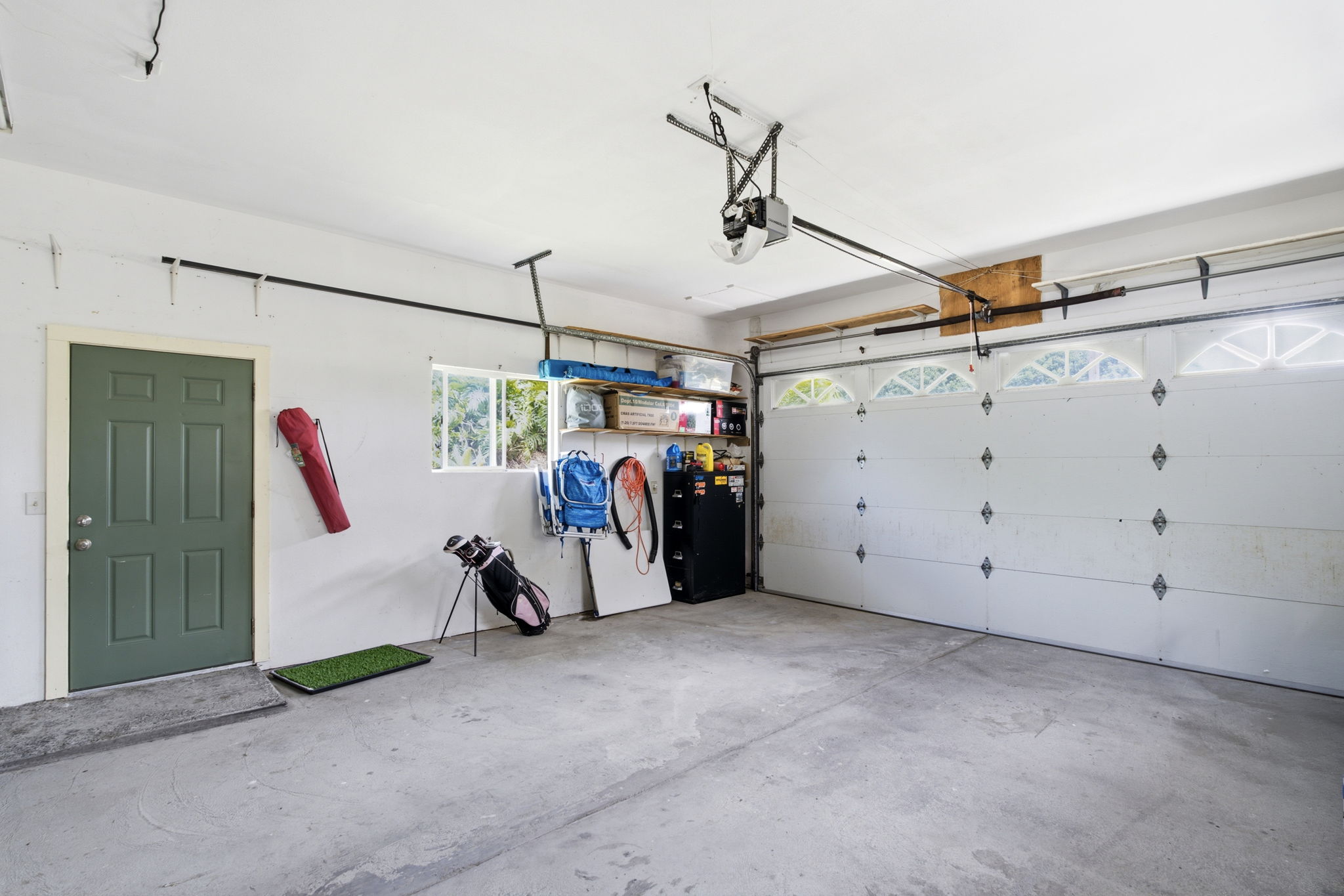 K Garage 1