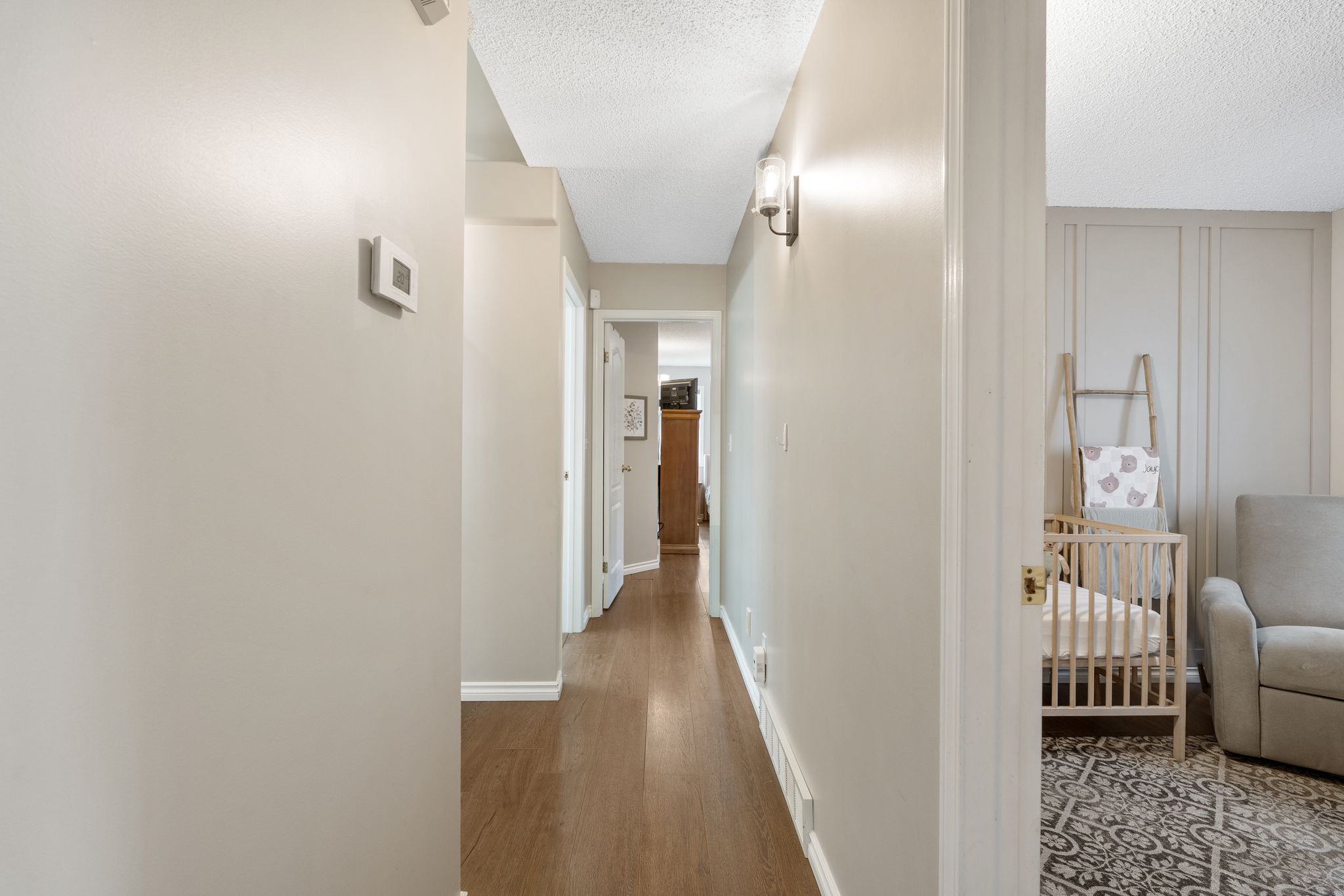 94 Branson Crescent - Interior-14