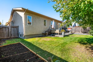 94 Branson Crescent - Exterior-4