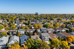 94 Branson Crescent - Exterior-11