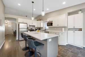 94 Branson Crescent - Interior-8