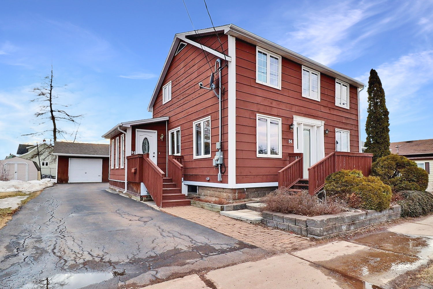 94 Churchill St, Moncton, NB E1C 7H7 PROPICSTA & MeasureMySpace