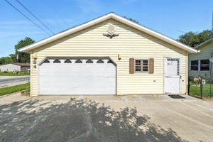  Photo 45
