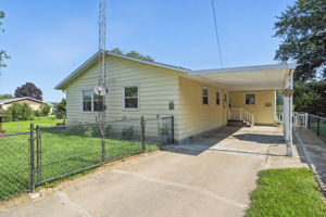  Photo 40