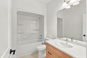  Photo 31
