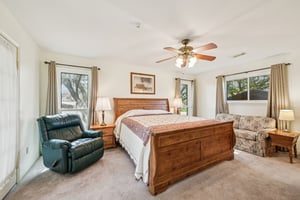 Lakeview Dr-S2101-020.jpg