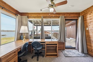 Lakeview Dr-S2101-026.jpg