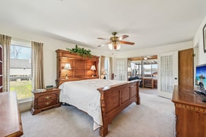 Lakeview Dr-S2101-027.jpg