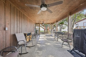 Lakeview Dr-S2101-037.jpg