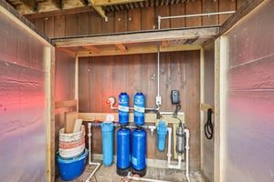 Lakeview Dr-S2101-038.jpg