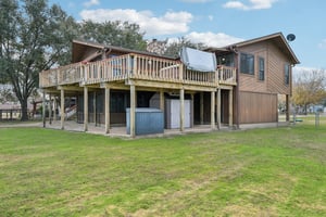 Lakeview Dr-S2101-046.jpg