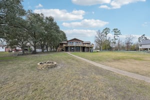 Lakeview Dr-S2101-051.jpg