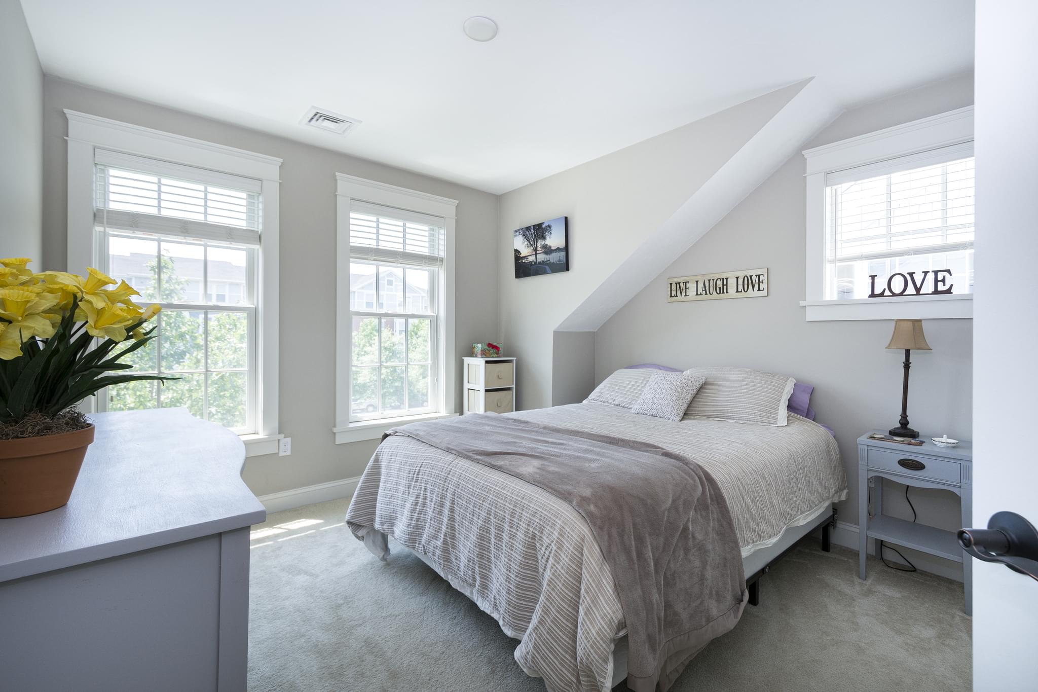  94 Parkview St, Weymouth, MA 02190, US Photo 29
