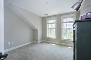  94 Parkview St, Weymouth, MA 02190, US Photo 25