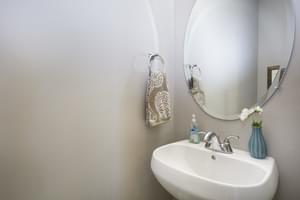  94 Parkview St, Weymouth, MA 02190, US Photo 31