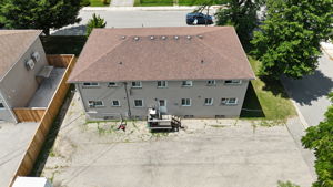  Photo 44
