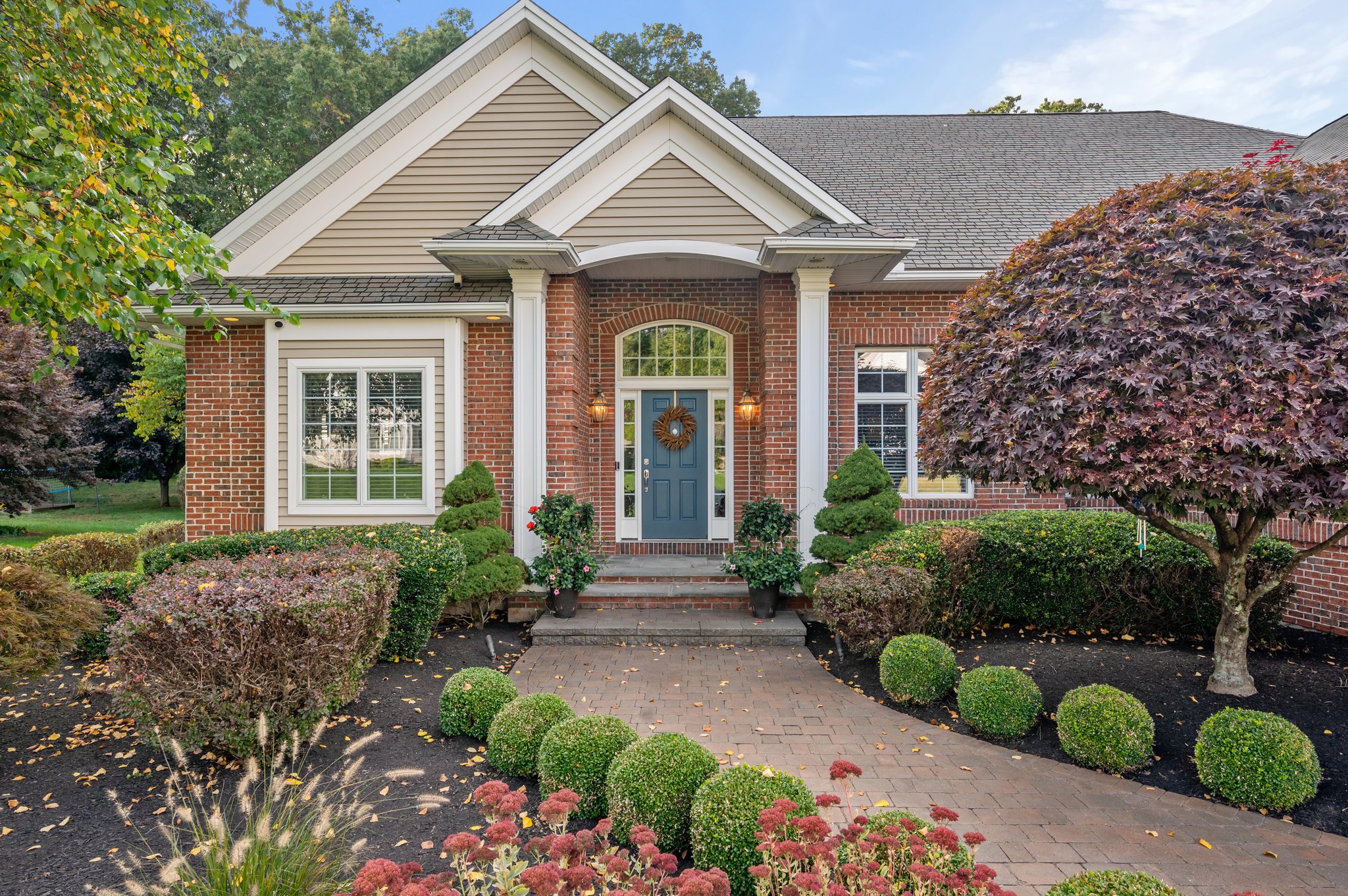 Front Walkway Entrance