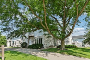 Acewood Blvd-S3007-001.jpg