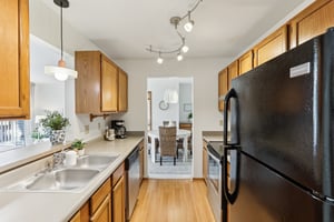 Acewood Blvd-S3007-014.jpg